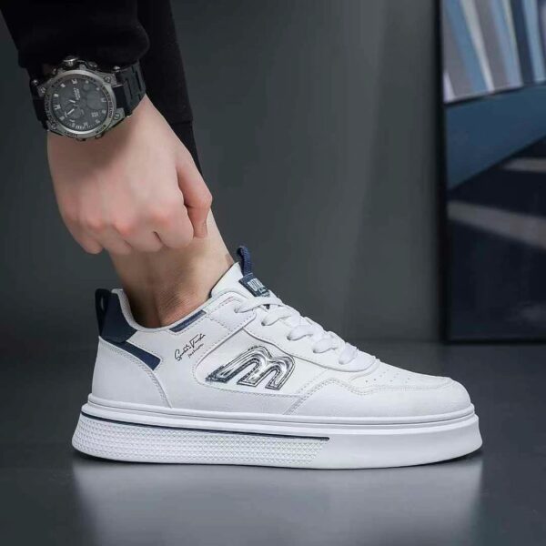 New Trendy Fashionable China Sneakers White & Black